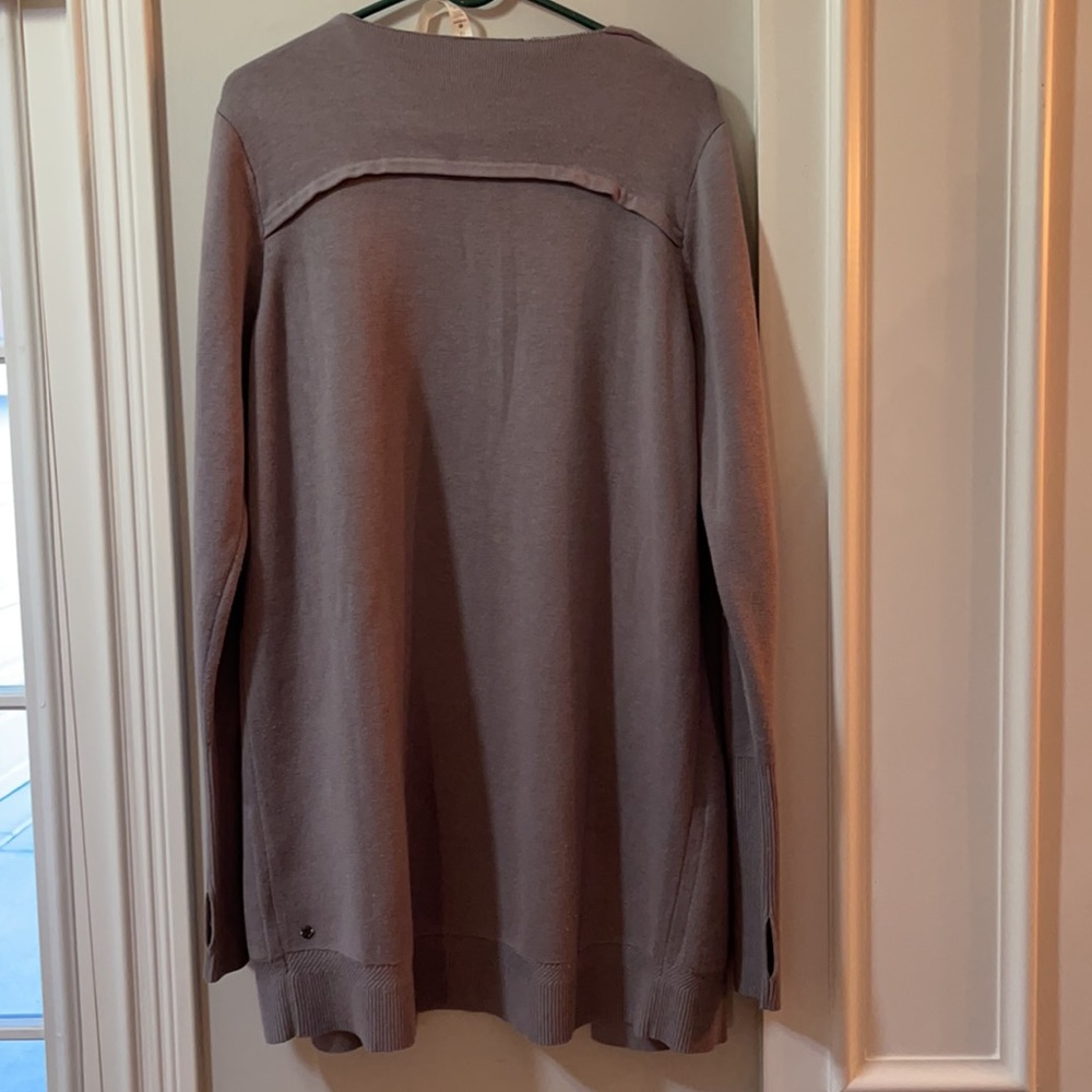 lululemon sweater - Picture 5 of 5